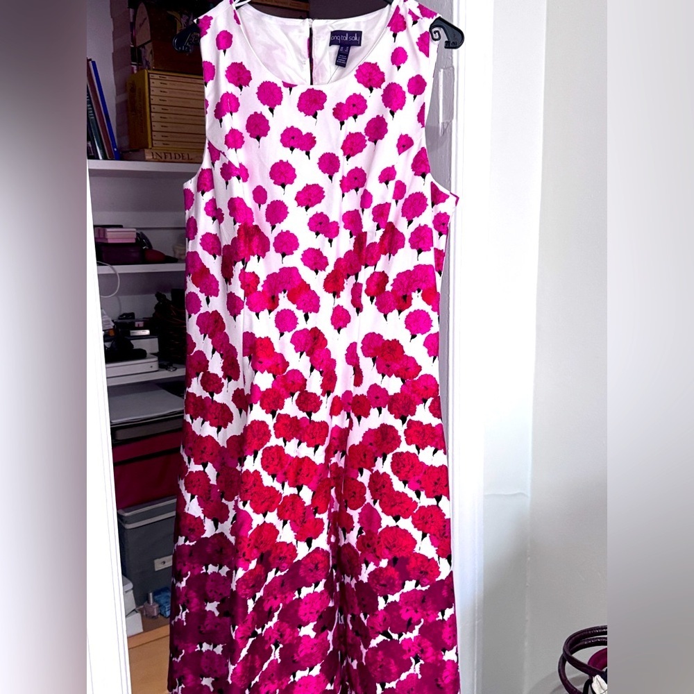 🌺✨ Long Tall Sally Floral Sleeveless Maxi Dress – Effortless Party Elegance 🌺✨
